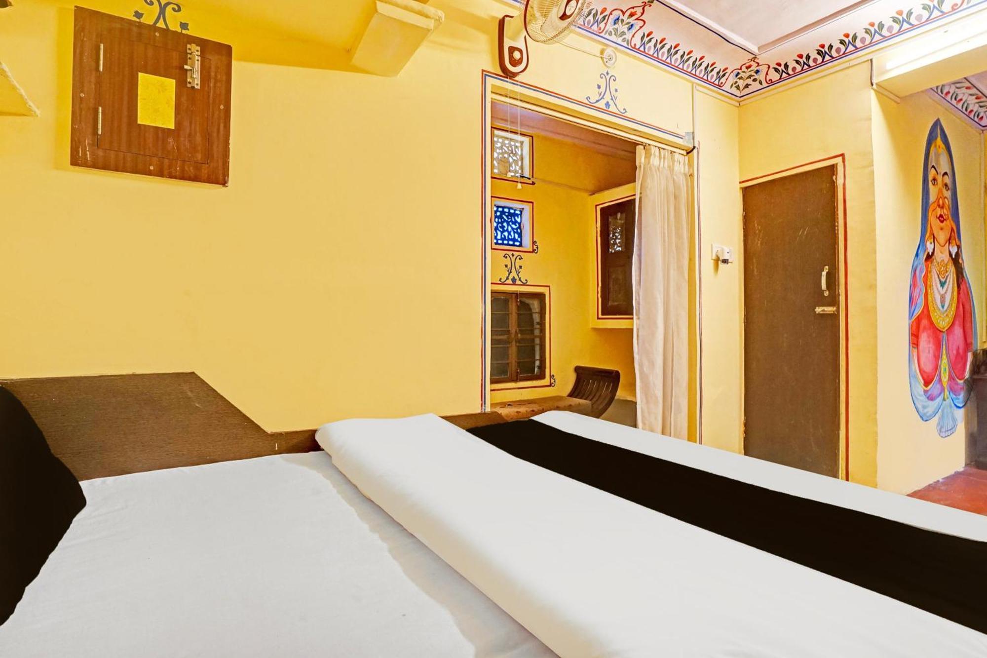 Super Collection O Ramganj Near Hawa Mahal Ξενοδοχείο Τζαϊπούρ Εξωτερικό φωτογραφία